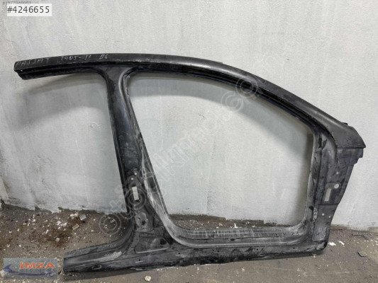 VW PASSAT B6 SAĞ ÖN FRANGART MARŞPİYEL SACI 3C5809606 2005-2011