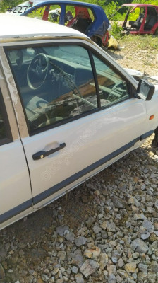 Polo Mk1 tek kapı sağ ön çıkma