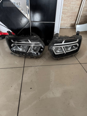 Dacia duster sağ far