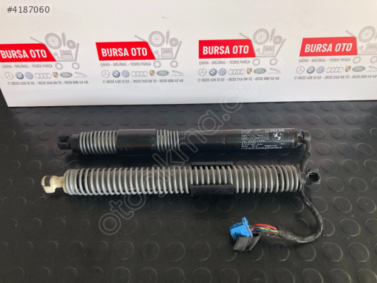 BMW G30 F90 ELEKTRİKLİ BAGAJ AMORTİSOR 7366404 ORJINAL