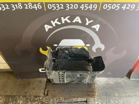 A2465410105 / A2465410205 w156 GLA Akü Kabini Orijinal Çıkma