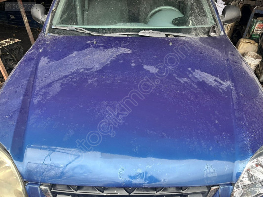 Hyundai Accent Kaput