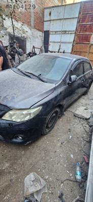 Toyota Corolla sol ön kapı