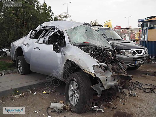 Mitsubishi L 200 Çıkma Arka Panel