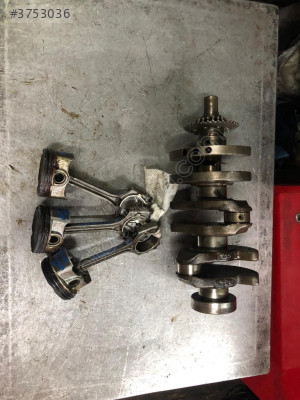 Kia krank ve piston kolları