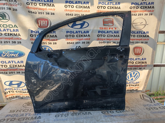 Citroen C 3 ön sol kapı Orjinal göçük hasarlı siyah 2013-2015