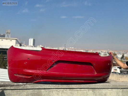 VOLKSWAGEN SCİROCCO 2010-2015 ARKA TAMPON