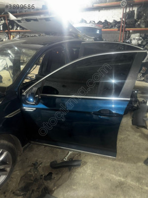 VOLKDWAGEN PASSAT SOL ÖN KAPI