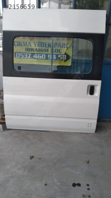 Ford transit v184 çıkma sağ sürgülü kapı