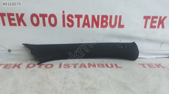 Mercedes E 207 BAKALİT SAĞ  ÖN DİREK KAPLAMASI A2076902825