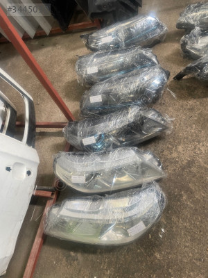 Suzuki Vitara sağ sol ön farlar