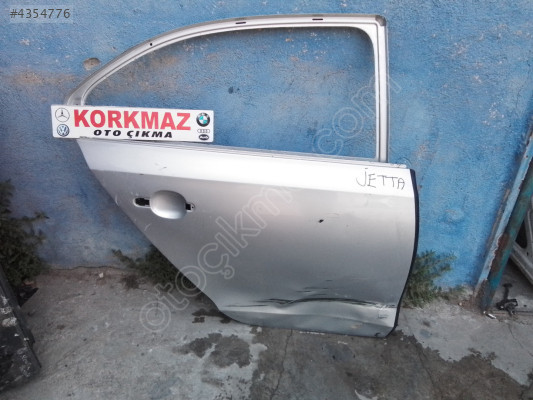 VOLKSWAGEN JETTA SAĞ ARKA KAPI 2011-2017