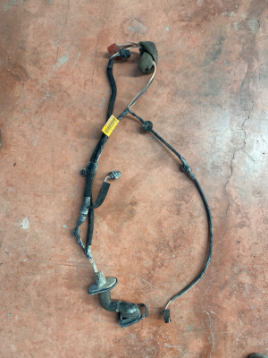 RENAULT KANGOO 2 SAĞ ÖN KAPI TESİSATI 8200418002