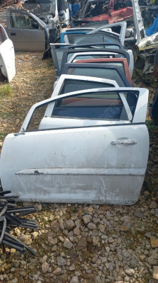 OPEL CORSA D TEK KAPI SAĞ KAPI.OTO ERKAN ÜNYE