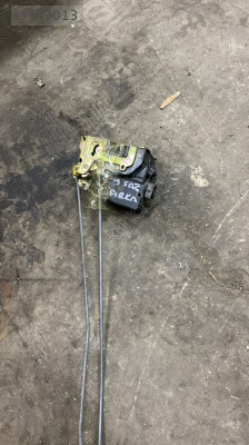 Renault 19 sağ arka kapı kilidi