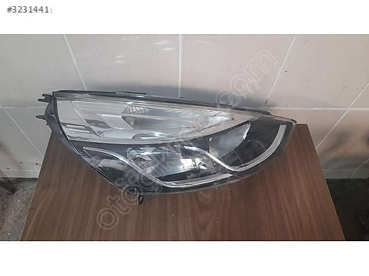 RENAULT CLİO 4 FAR ORJİNAL ÇİLEK OTO ÇIKMA