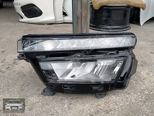 Skoda kamiq sol far