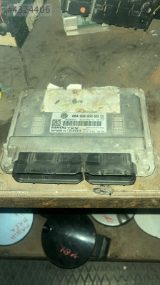 VOLKSWAGEN golf 96 23 motor  beyni çıkma orjinal