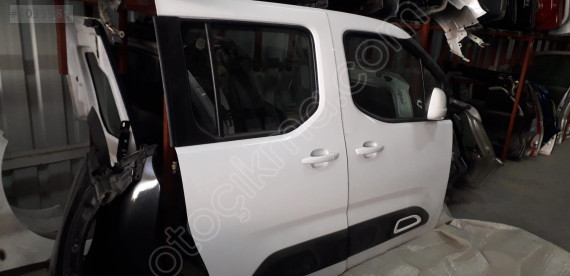 TOYOTA   PROACE  CİTY   ÇIKMA    KAPI