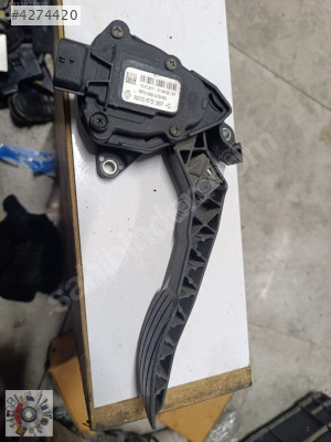 RENAULT MASTER OPEL MOVANO ELETİRİKLİ GAZ PEDALI 8200672367-C 77