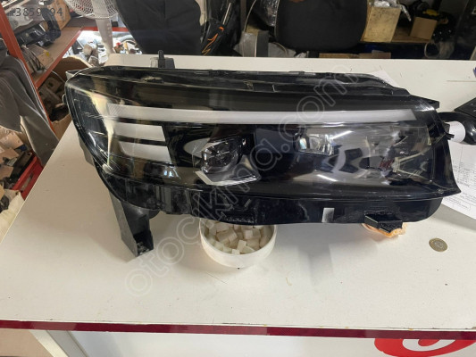 OPEL COMBO E SAĞ FAR ( YENİ KASA )