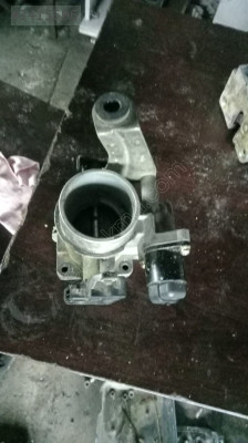 Renault 19,Megane 1.  1.6 ,8v boğaz kelebek yedek parça