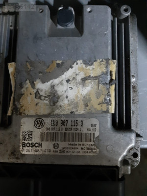 1K0 907 115 Q -0261 S02 470 MED9.1 VW PASSAT MOTOR BEYNİ
