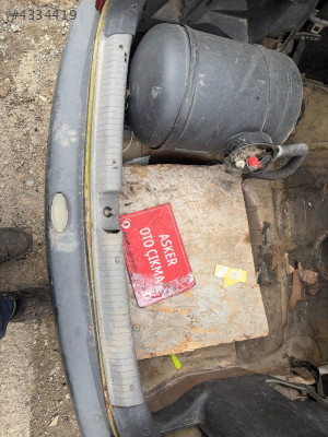 Corsa b panel pilastiği arka