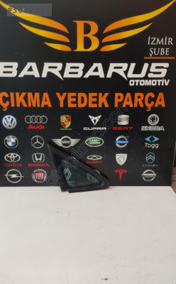 2K0845412C VOLKSWAGEN CADDY SAĞ ÖN KELEBEK CAMI ÇIKMA