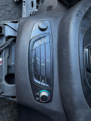 FORD TOURNEO KLİMA KONTROL PANELİ KONUK OTO 05323167897