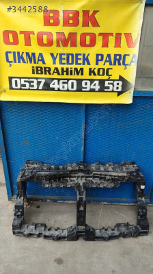 renault traric çıkma ön panel tamirli ürün