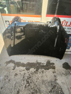 Hyundai Tucson motor kaputu orijinal çıkma