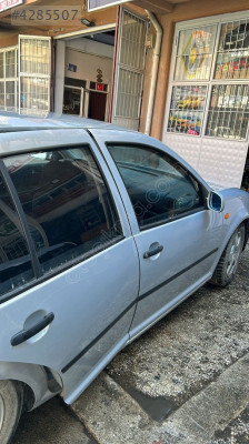 VOLKSWAGEN GOLF 4 BORA SAĞ ÖN KAPI GRİ HATASIZ ORJİNAL