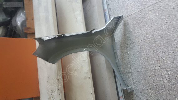 GLA 156 ÇAMURLUK ÖN SAĞ
