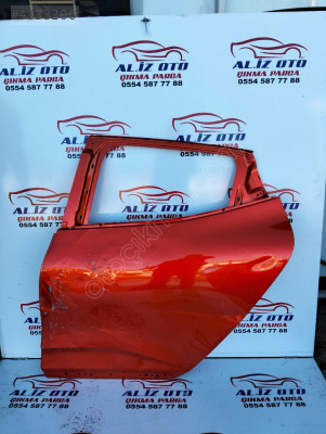 Renault clio 5 sol arka kapı