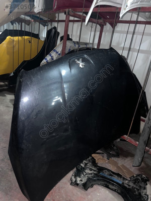 PEUGEOT 508 ÇIKMA SİYAH KAPUT