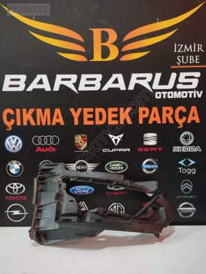 SEAT LEON SİS FAR SAĞ BRAKETİ 5F0807350
