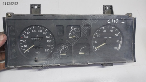 Renault clio 1 km saati