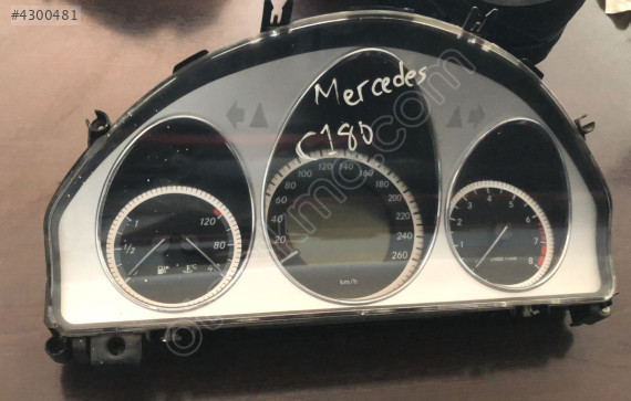 MERCEDES W204 C180 A2049000950 GÖSTERGE SAATİ OTO FEDAİ