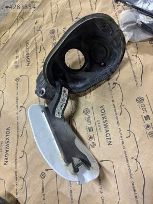 MT76 S27936 COUİRER DEPO KAPAĞI VE YUVASI KOMPLE