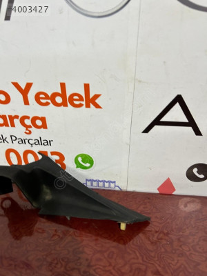 9680578577 Peugeot Partner Ön Cam Köşe Plastiği