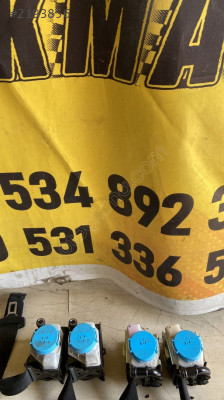 Mercedes A serisi ön arka emniyet kemerleri 3063559
