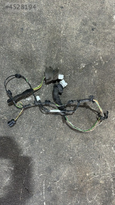 2016 DACİA LODGY  SOL ARKA ELEKTİRKLİ KAPI TESİSATI