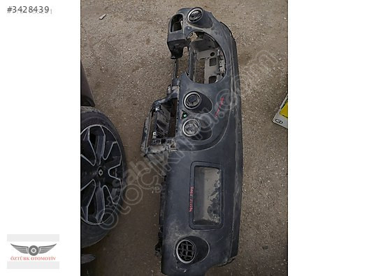 FORD FİESTA ORJİNAL ÇIKMA TORPİDO
