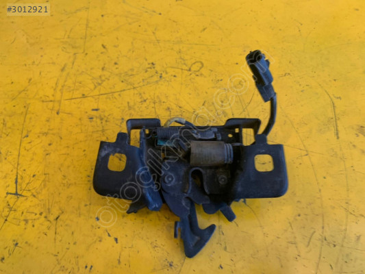 Renault Clio 4 Capture 13-20 Ön Kaput Kilidi 656011705R