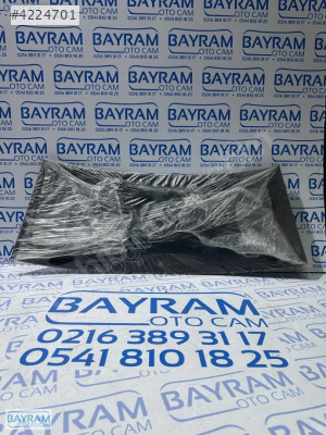 FORD FİESTA ARKA CAM 05