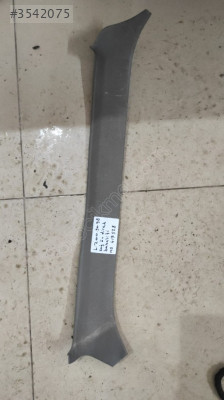 L200 SAĞ ÖN DİREK BAKALİTİ MB417528
