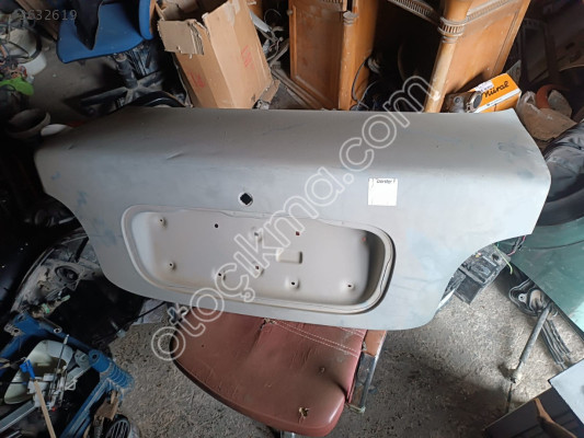 Hyundai Accent yumurta kasa arka bagaj