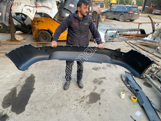 HYUNDAİ İX35 ARKA TAMPON ALT KARLIK ORJİNAK 86612-2Y000