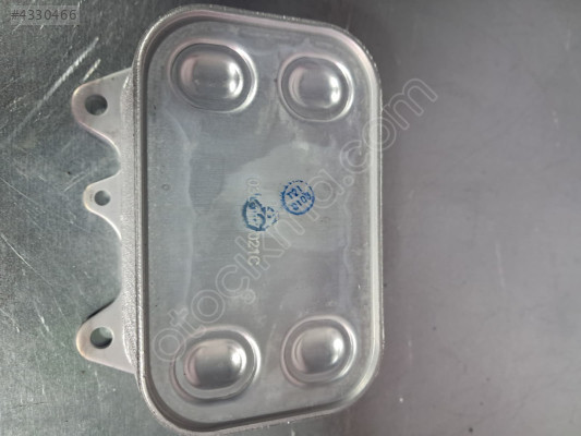 CADDY 1.6TDI 2.0 YAĞ SOGUTUCU 03L117021C